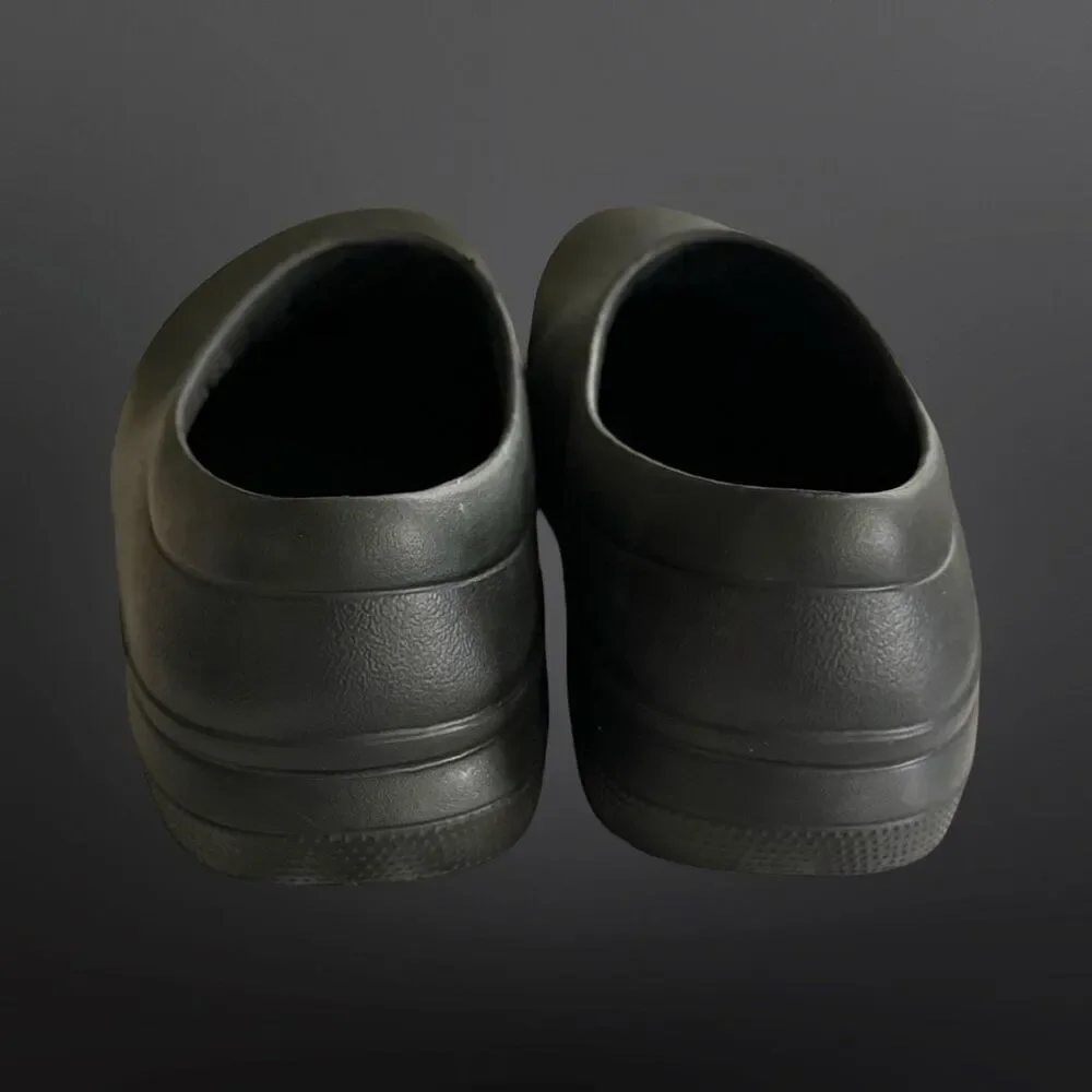 Men’s Crocs On The Clock Solid Black Clogs Loafers Size 12